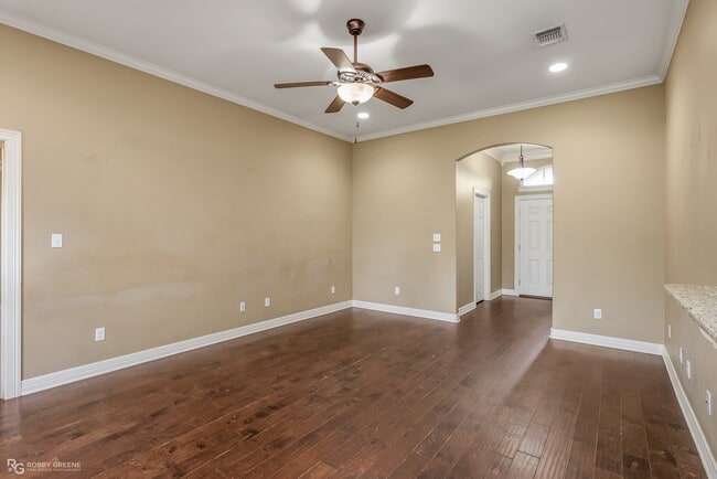 Photo - 1702 Avondale Ct