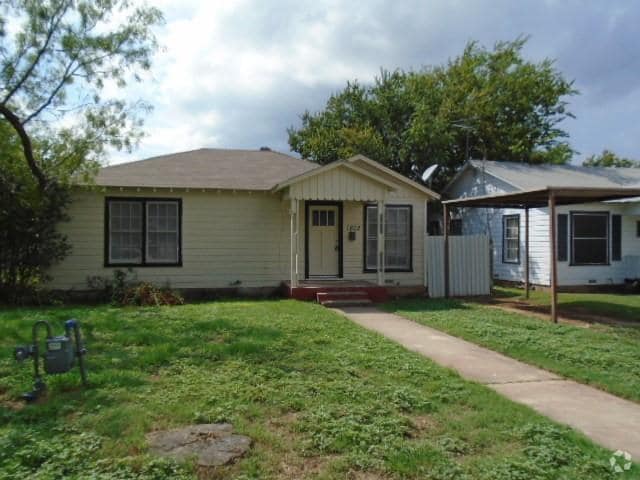 Building Photo - 1802 Marshall St Rental