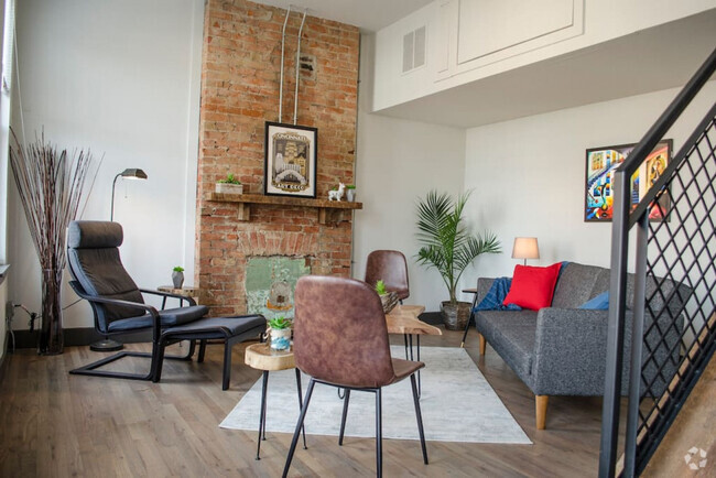 Building Photo - 1533 Pleasant St Unit ID1056035P Rental