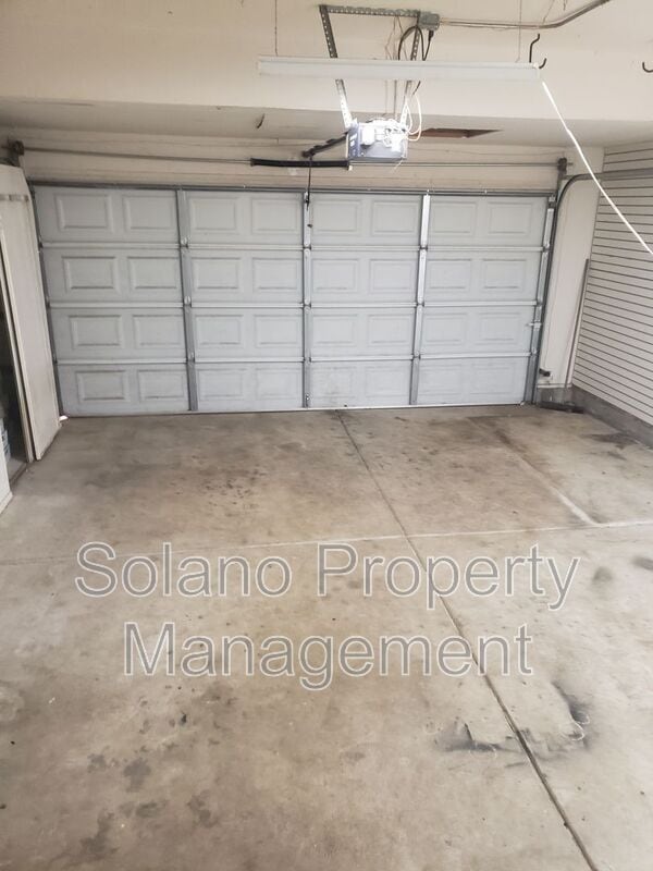 Photo - 654 Catalina Cir