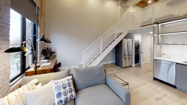 Photo - 729 N Sangamon St Unidad #404