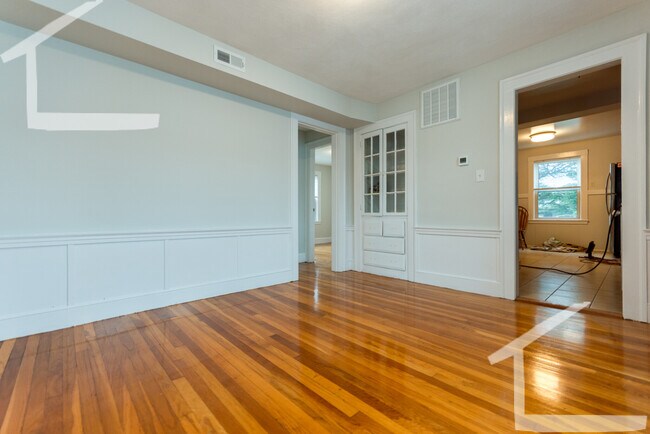 Photo - 50 Brock St Unit 3