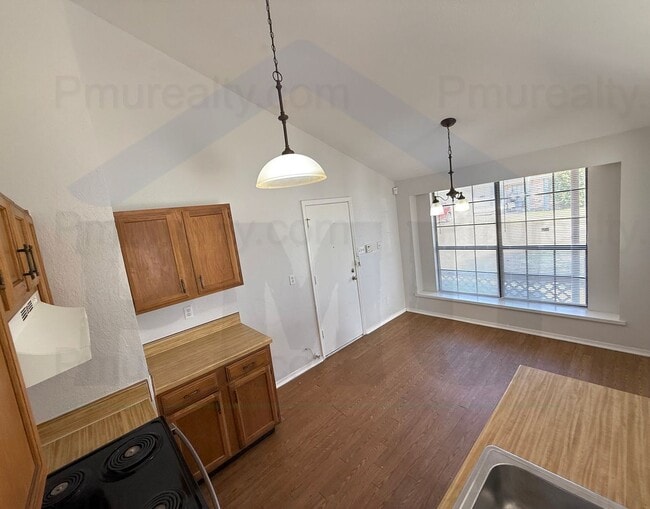 Photo - AVAILABLE NOW!!! Cozy 2 Bed, 1 Bath Home for Rent in Cedar Hill