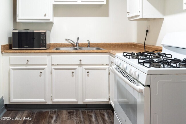 Photo - 1219 S 2nd St Unidad 6