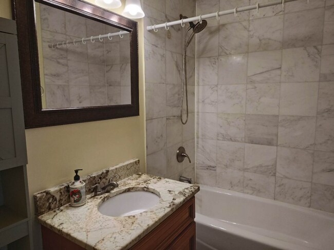 Photo - 12 Mercury Rd