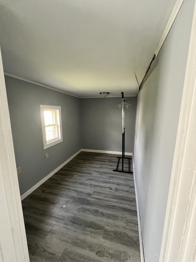 103 E 2nd St Unit 2