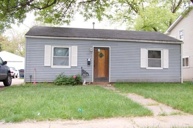 Outside Front - 2024 Lay St