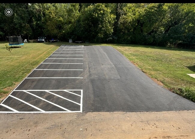 Photo - 2 Bedroom / 1 Bath Apt. Upstairs Kingsport, TN