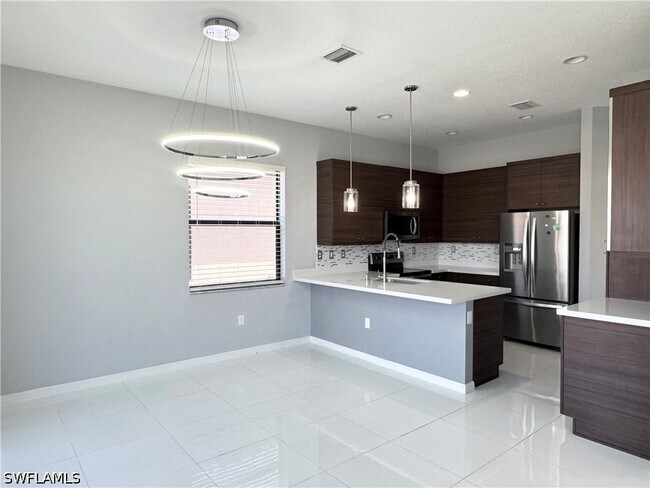 Photo - 8984 Madrid Cir