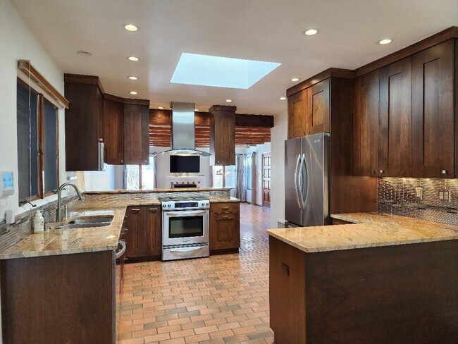 Photo - 602 Griffin St