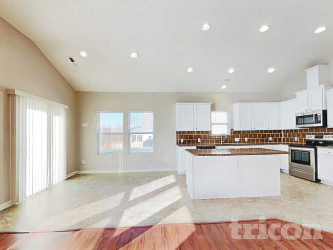 Photo - 3715 Gricklade Dr