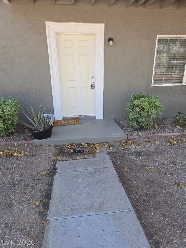648 Avenue A Unit 18