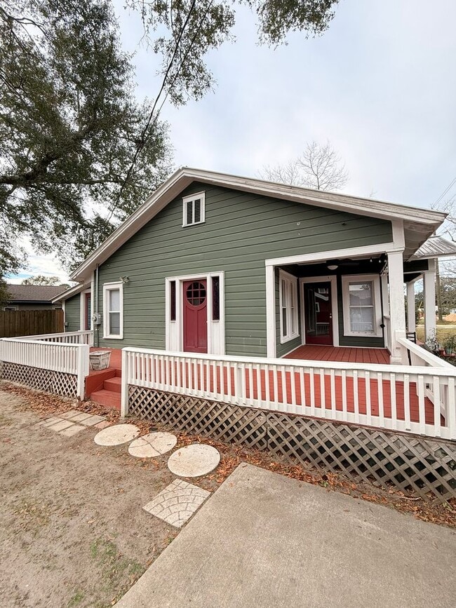 Photo - 323 W 6th Ave Unit 323 W. 6th Avenue