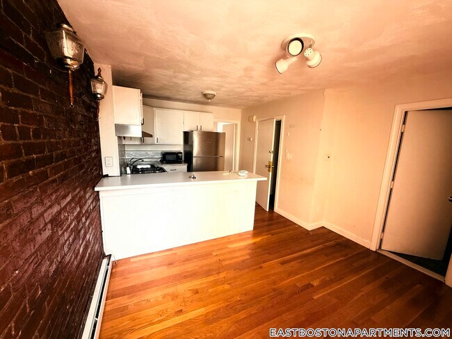 Photo - 145 Princeton St Unidad 2