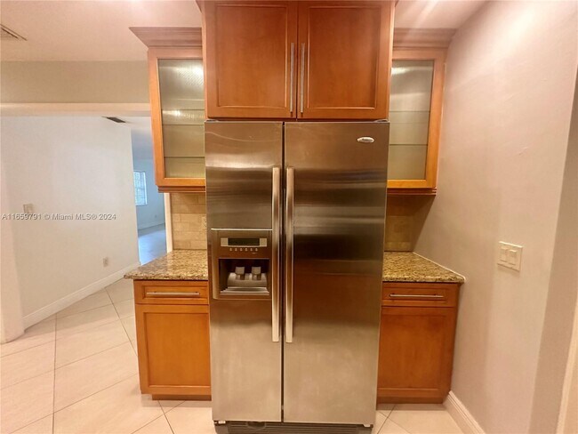 Photo - 400 Amalfi Ave