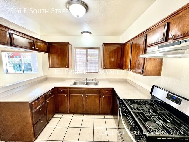 2 Bed 1 Bath Apartment For Rent in Long Beach - 2 Bed 1 Bath Apartment For Rent in Long Beach Unidad 3