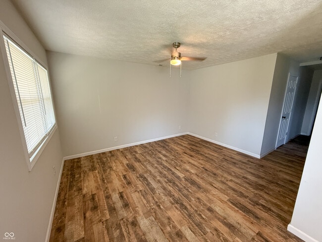 Photo - 4109 Weaver Ave