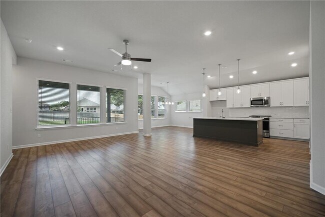 Photo - 136 Osceola Dr