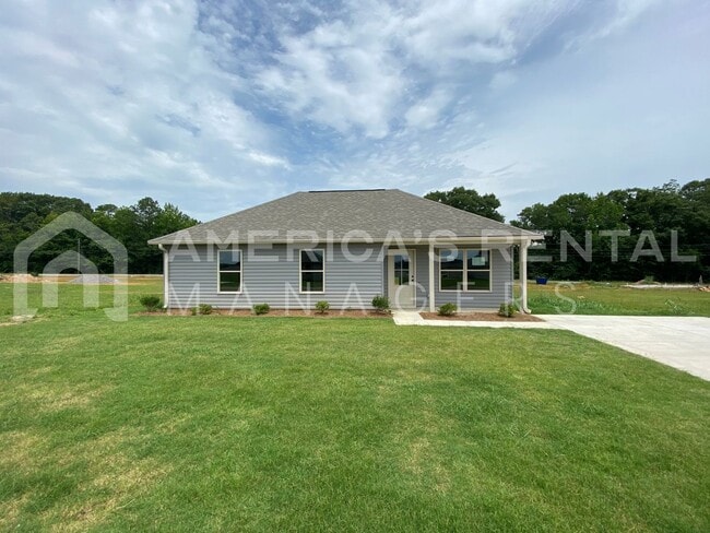 Building Photo - Home for Rent in Talladega, AL!!! Coming Soon!