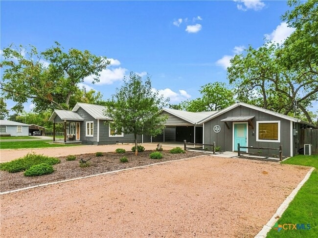 2288 Gruene Rd