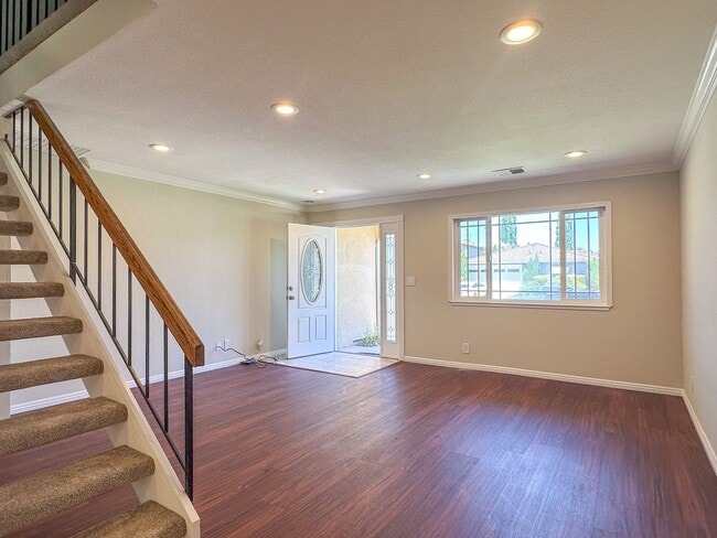 Photo - 4577 Meadowhurst Ct