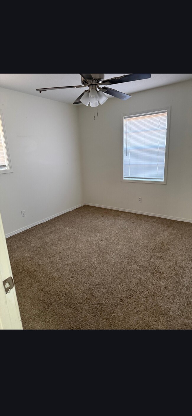 Photo - 619 Cherokee Rd