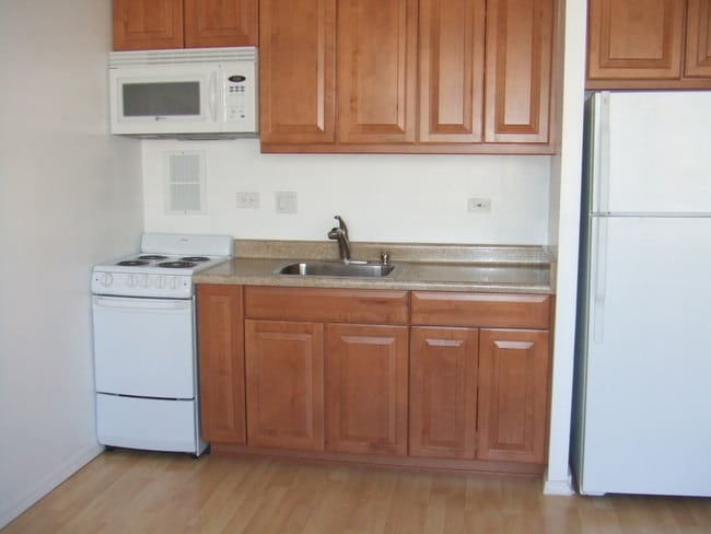 Kitchen - 1650 Kanunu St Apartamentos Unidad 906