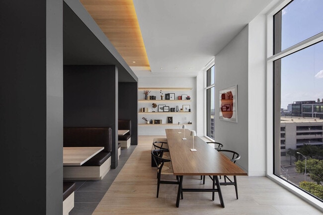 Espacio de coworking moderno - The Victor