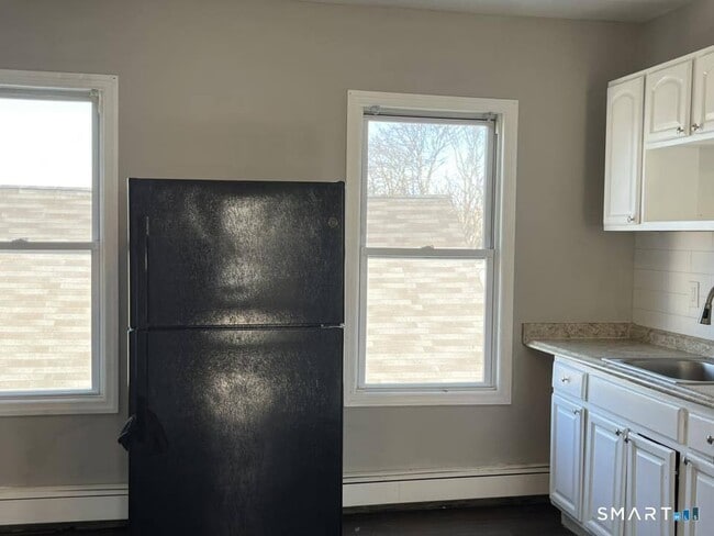 Photo - 162 Sheridan St