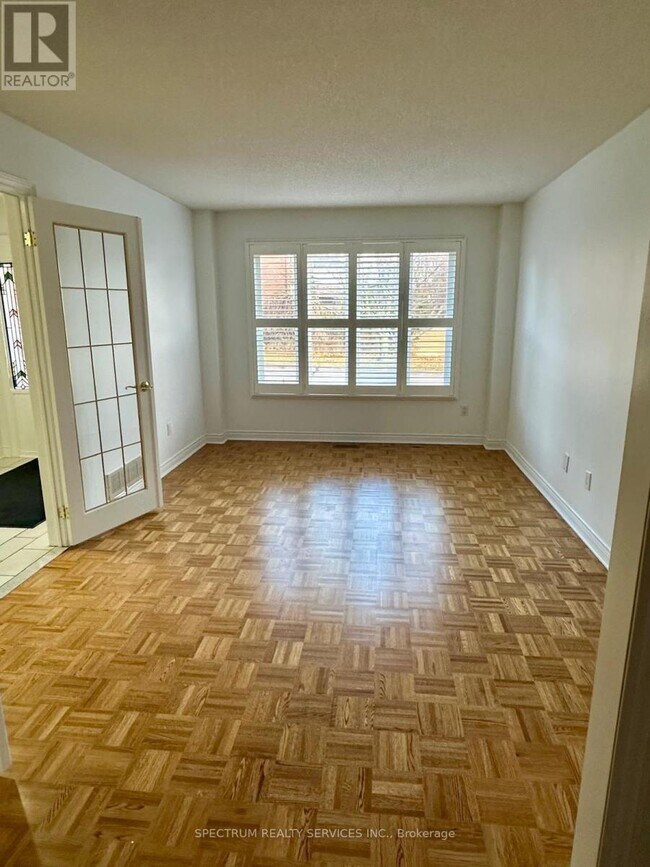 Photo - 2178 Bader Crescent