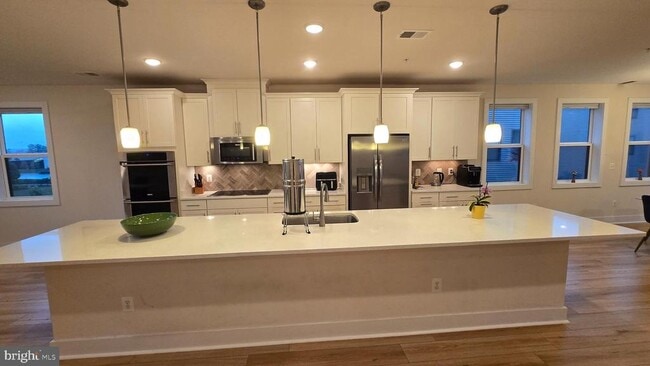 Photo - 44768 Tiverton Sq