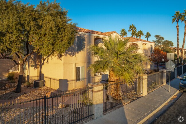 Alternate Exterior - Admirals Point II