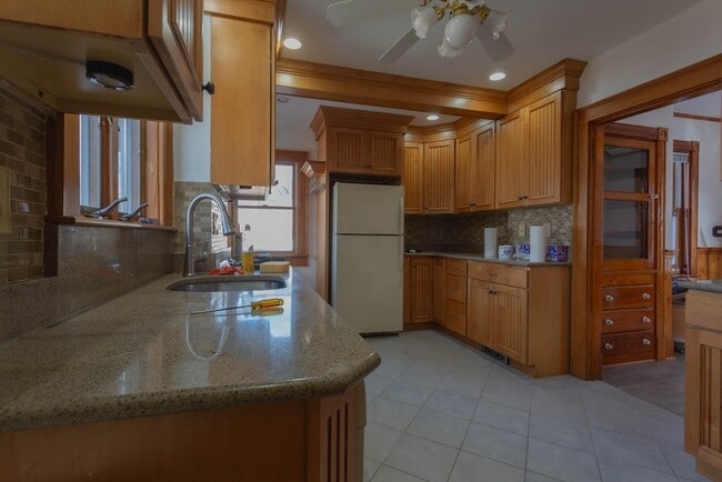 Photo - 14 Vanness Rd