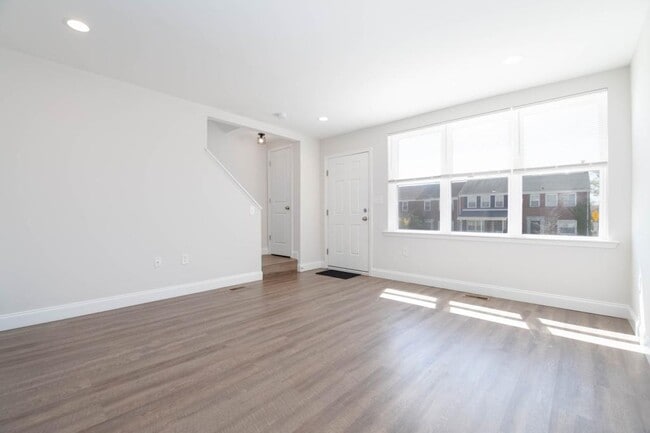 Photo - 806 Benninghaus Rd