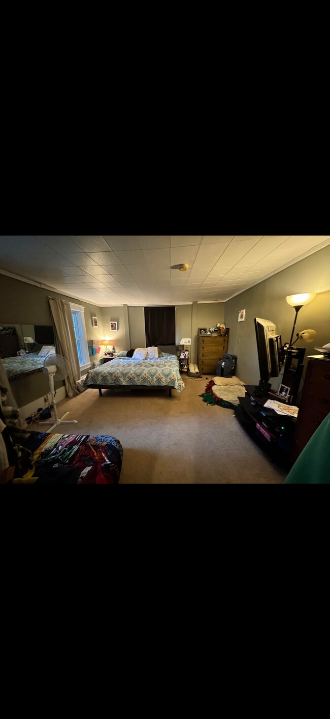 Photo - 11 White Plains Rd Unit Apt. 1