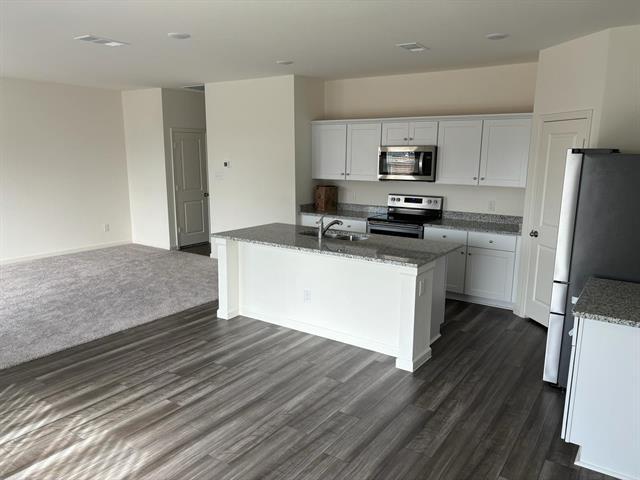 Photo - 2118 Revere Dr