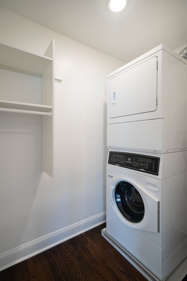 Photo - Hickory Manor: In-Unit Washer & Dryer, Heat, Water & Gas Included, Fitness Center, Sauna, and Bar...
