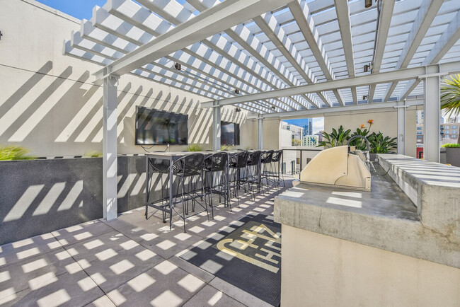 315 J St Unit SI ID1257084P