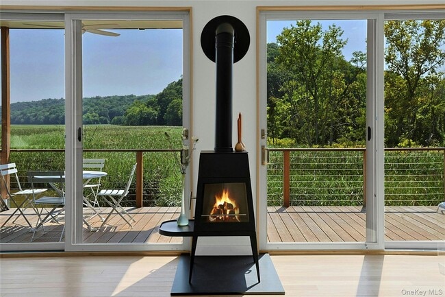 Photo - 93 Paradise Ave