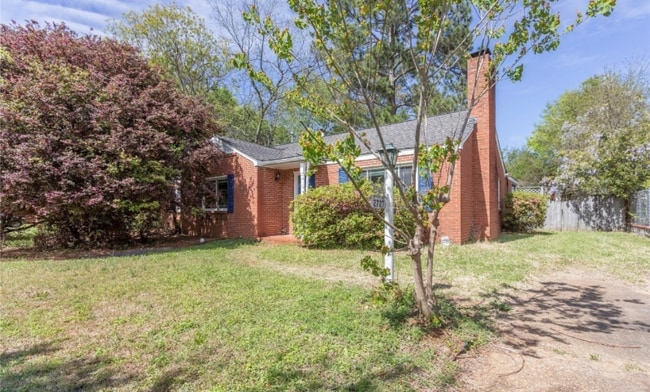 Photo - 2727 Pelzer Ave