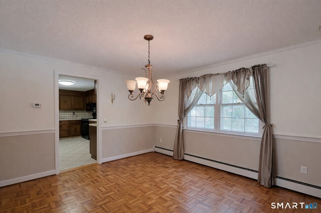 Photo - 12 Hilltop Dr