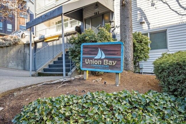 Building Photo - 762 Hayes St Rental