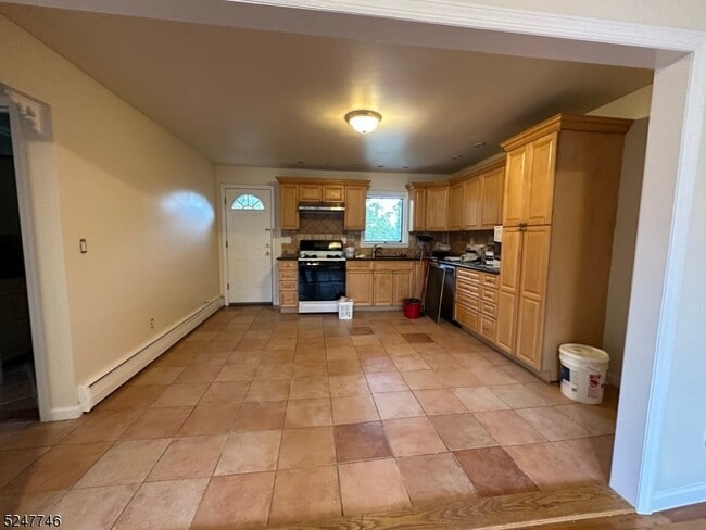 Photo - 8 Ferrary Pl Unit 1