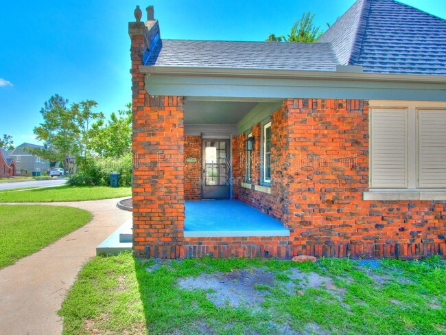 Photo - 2527 NW 16th St