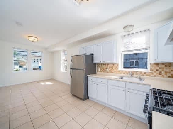 613 Ridge Rd Unit 2R