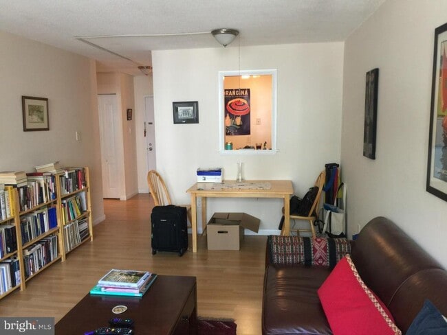 Photo - 1301 20th St NW Unit 207
