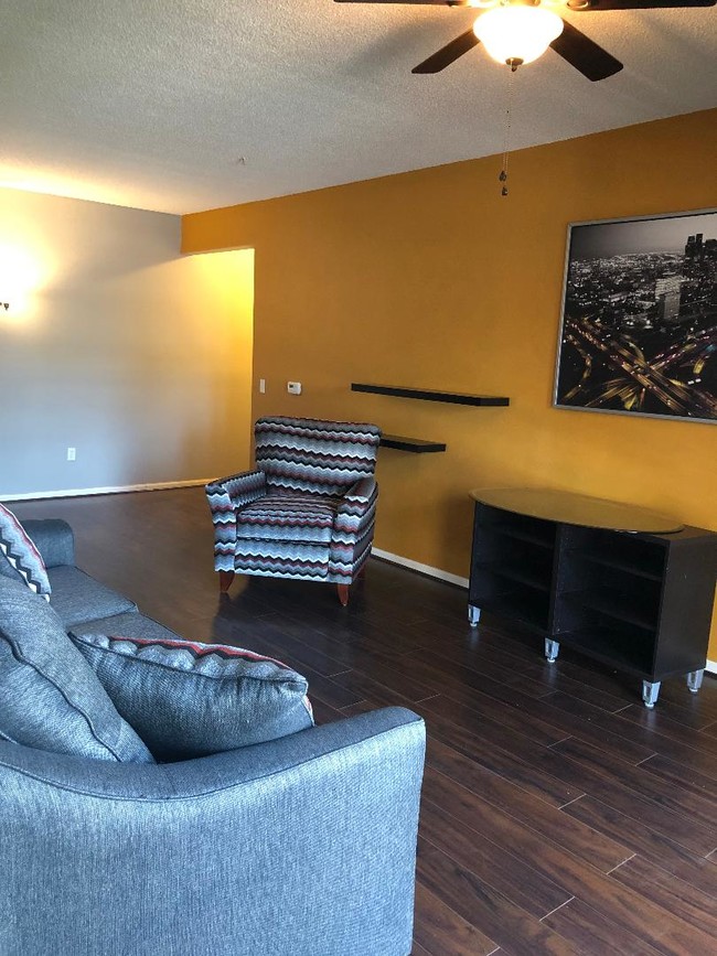 Photo - 2200 Classen Blvd Unit 2-113