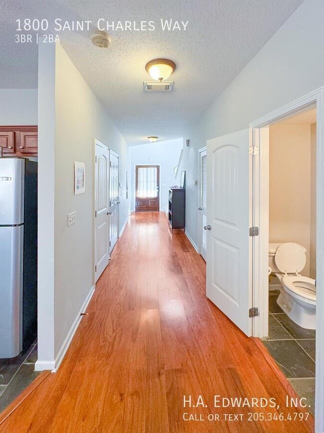 Photo - 1800 St Charles Way