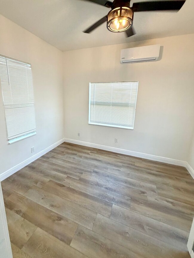 Photo - 2 bedroom 1 bathroom duplex in Tampa Heights