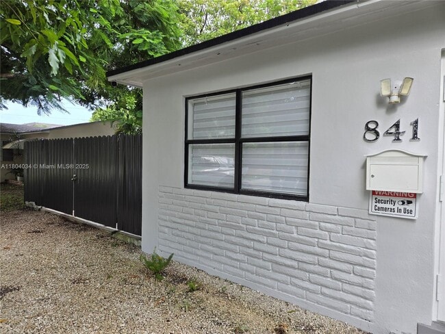 Photo - 841 S 24th Ave